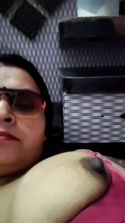 Sonambhabhi live cam on Cam4