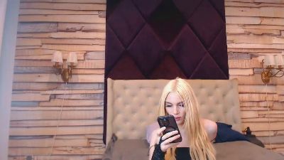 sexcam chatroom SoniaBertina