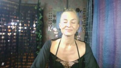 Soniapoledance live cam on Cam4