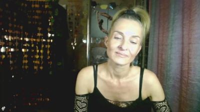Soniapoledance live cam on Cam4