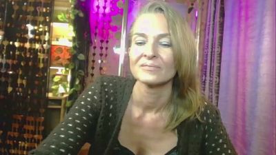 Soniapoledance live cam on Cam4