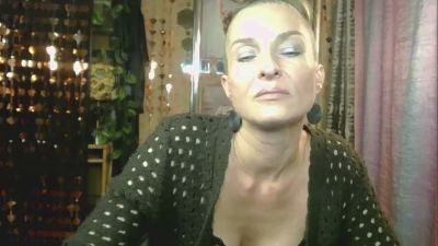 Soniapoledance live cam on Cam4