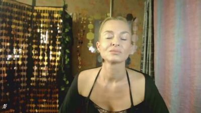 Soniapoledance live cam on Cam4