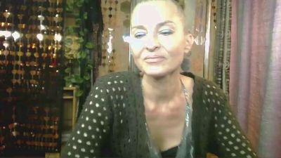 Soniapoledance live cam on Cam4
