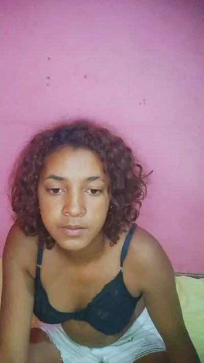 Soniastecy live cam on Cam4