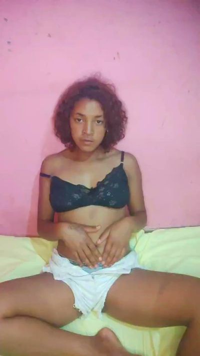 Soniastecy live cam on Cam4