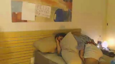 Sonrisadiez live cam on Cam4