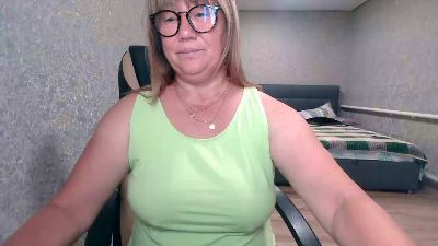 SonyaNightt live cam on Cam4