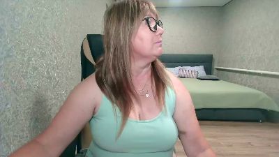 SonyaNightt live cam on Cam4