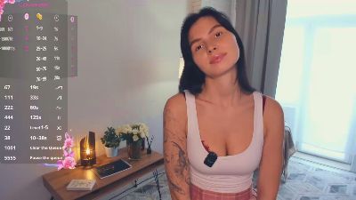 SookAdamski live cam on Cam4