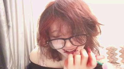 SophiaRenlay live cam on Cam4