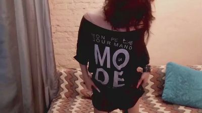SophiaRenlay live cam on Cam4