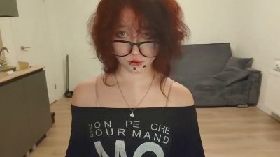 SophiaRenlay live cam on Cam4