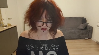 SophiaRenlay live cam on Cam4
