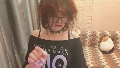 SophiaRenlay live cam on Cam4