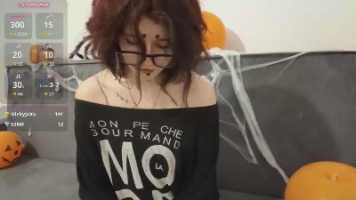 SophiaRenlay live cam on Cam4