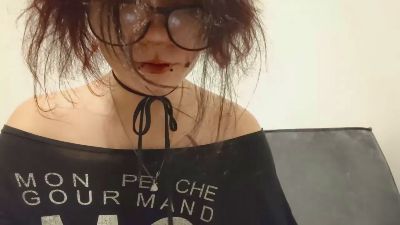 SophiaRenlay live cam on Cam4