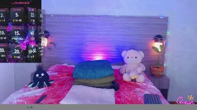 SophiaValentina live cam on Cam4