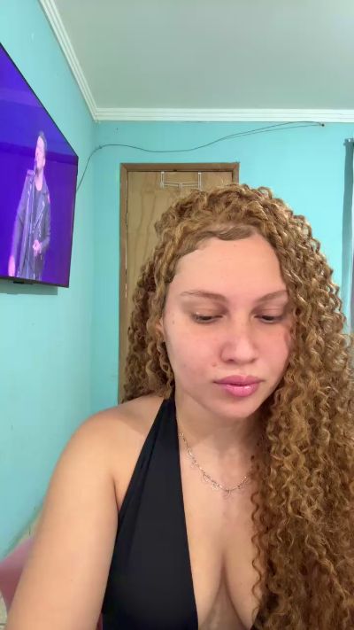 Sophia_hot live cam on Cam4