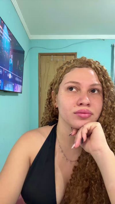 Sophia_hot live cam on Cam4