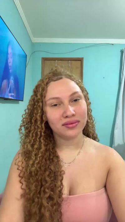 Sophia_hot live cam on Cam4