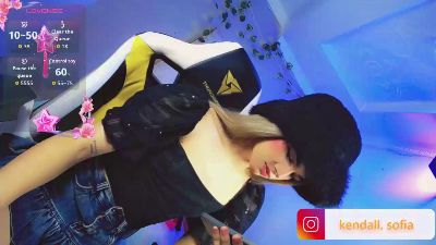 Sophiaa_dolll_ live cam on Cam4