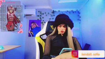 Sophiaa_dolll_ live cam on Cam4