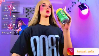 Sophiaa_dolll_ live cam on Cam4