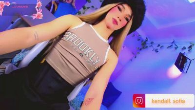 Sophiaa_dolll_ live cam on Cam4