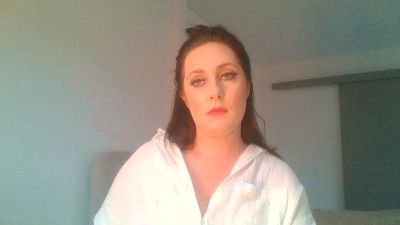 SophieFlirty live cam on Cam4