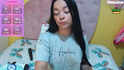 SophieGray live cam on Cam4
