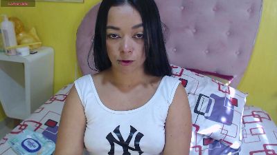 SophieGray live cam on Cam4