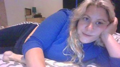 Sophiebabe1 live cam on Cam4