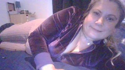 Sophiebabe1 live cam on Cam4