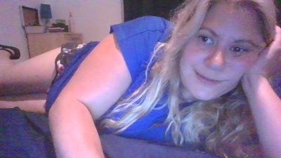Sophiebabe1 live cam on Cam4