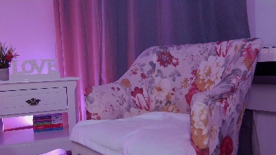 SophieeeRain live cam on Cam4
