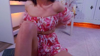 SophieeeRain live cam on Cam4