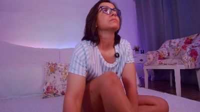 SophieeeRain live cam on Cam4