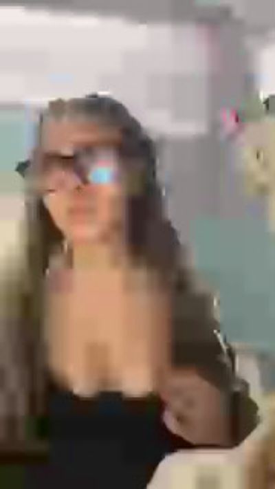 Sophiiee live cam on Cam4