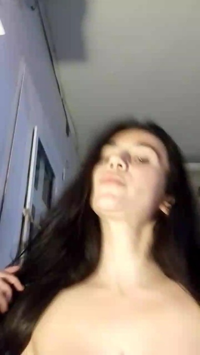 Sophystar live cam on Cam4