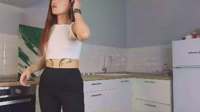 SorayaRade live cam on Cam4