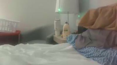 SorryMoM2525 live cam on Cam4