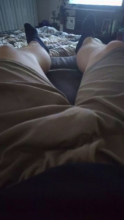SorryMoM2525 live cam on Cam4