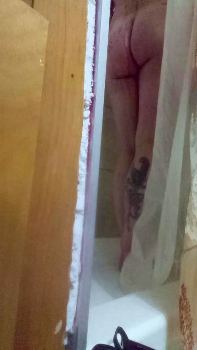 SorryMoM2525 live cam on Cam4