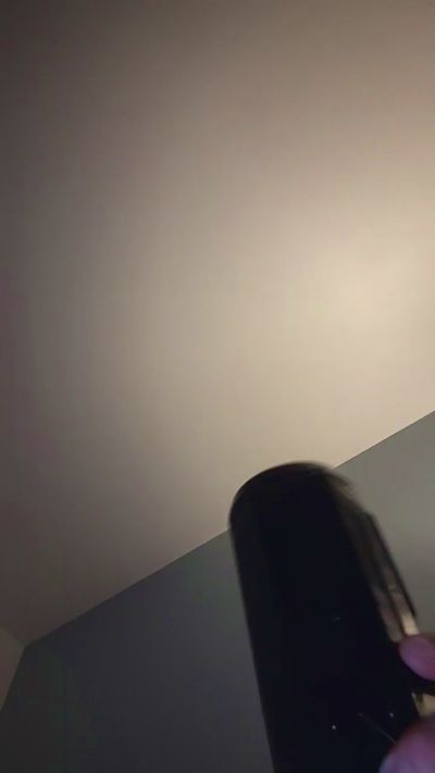 SorryMoM2525 live cam on Cam4
