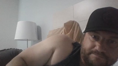 SorryMoM2525 live cam on Cam4