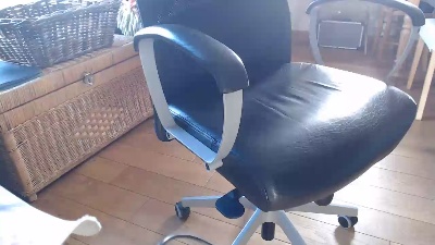 Soumisahumilier live cam on Cam4