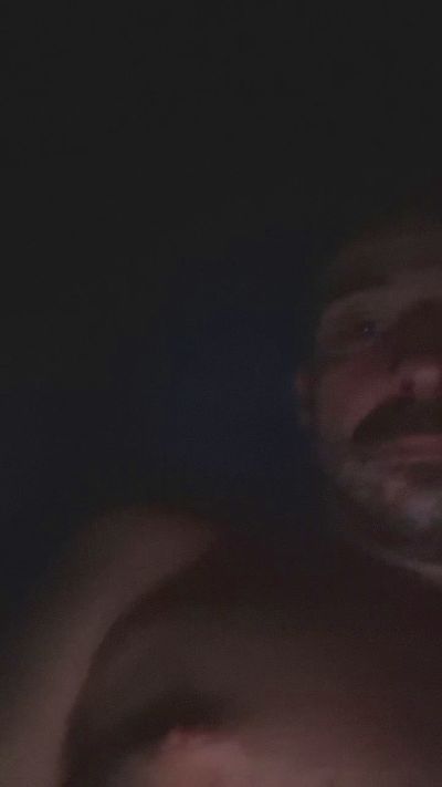 SoumiseMale live cam on Cam4
