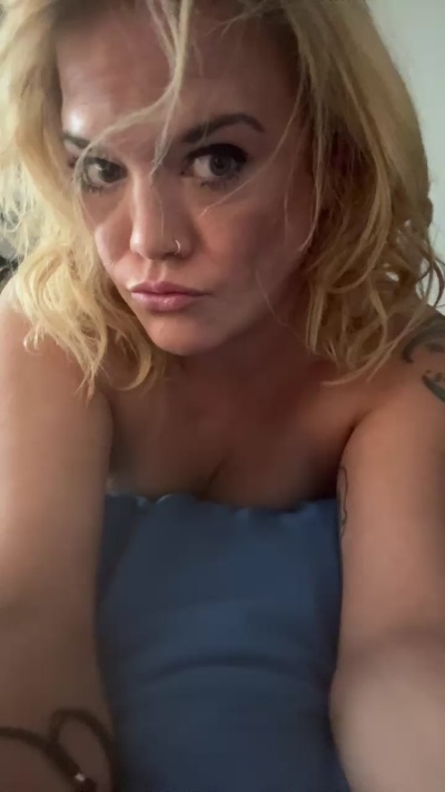 Southernlasy89 live cam on Cam4