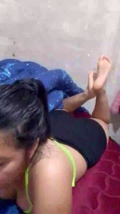 Soy_sashaa live cam on Cam4